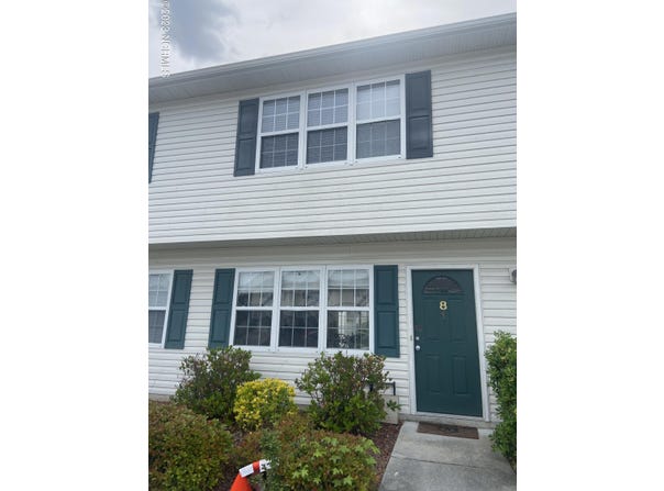 81 Crush Court, Swansboro, NC 28584