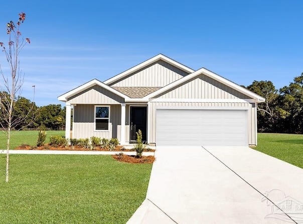 2604 Bagpipe Dr, Pensacola, FL 32526