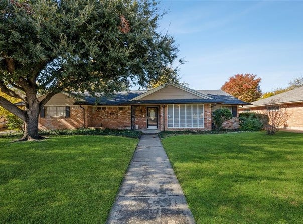 10015 Pensive Drive, Dallas, TX 75229