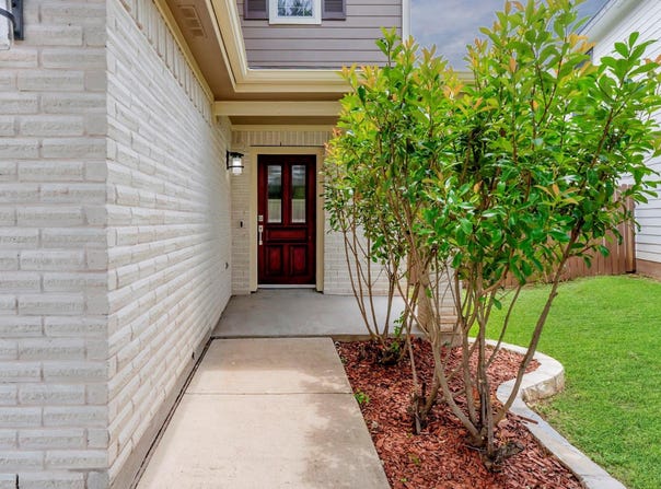 7229 Cayenne LN, Austin, TX 78741