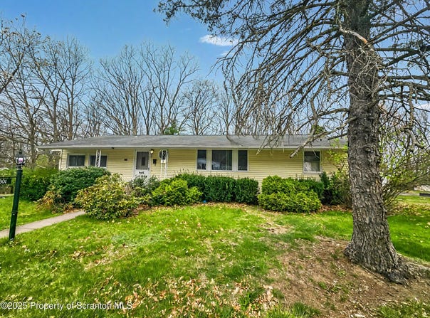 301 Seymour Avenue, Scranton, PA 18505