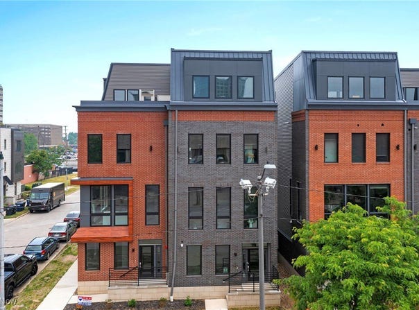 1411 E Superior Avenue, Cleveland, OH 44114