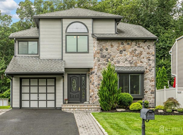 42 Cherry Creek Drive, Old Bridge, NJ 07747
