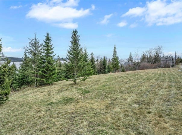M17 L15 Battle Avenue, Castine, ME 04421