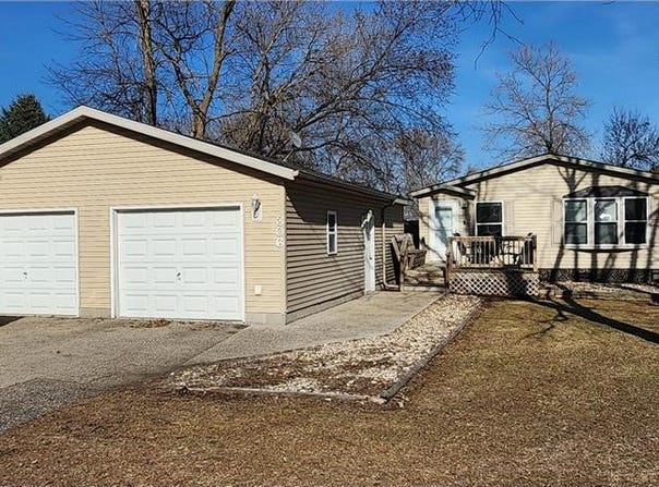 306 4th Street S, Hoffman, MN 56339