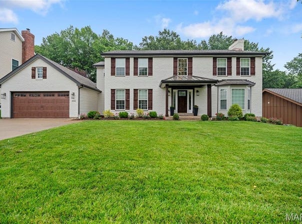1442 Hudson Landing, St Charles, MO 63303
