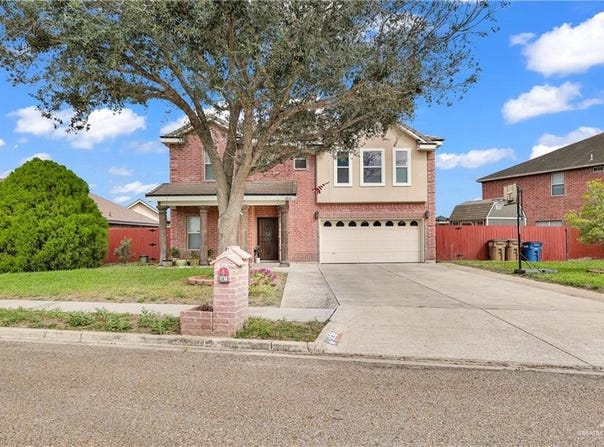 3613 Los Lagos Drive, Edinburg, TX 78542