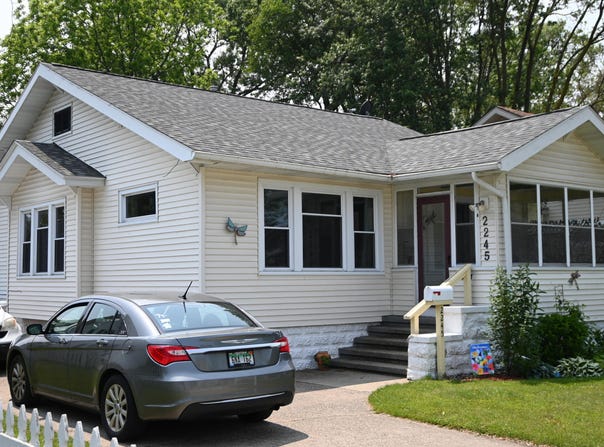 2245 Morton Avenue, Muskegon, MI 49441