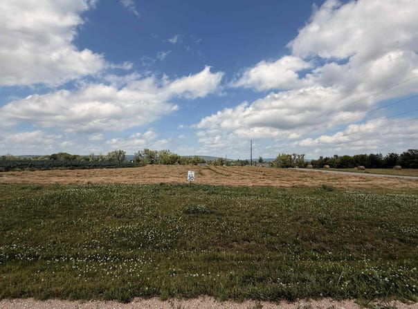 Diane Kay Way lot: 30, Merrimac, WI 53561