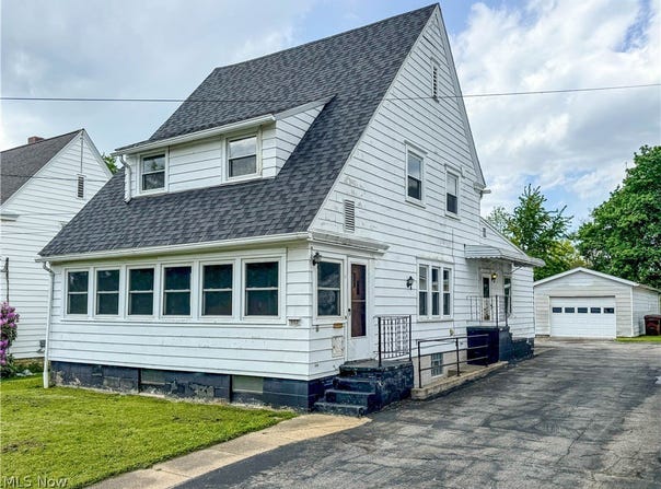 552 E 8th Street, Salem, OH 44460
