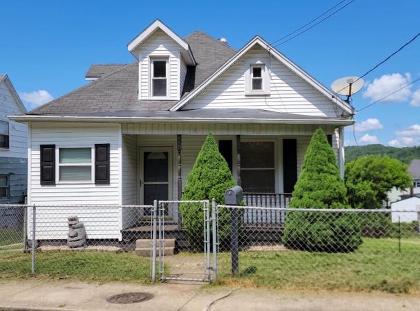 410 Haymond Highway, Clarksburg, WV 26301-3864