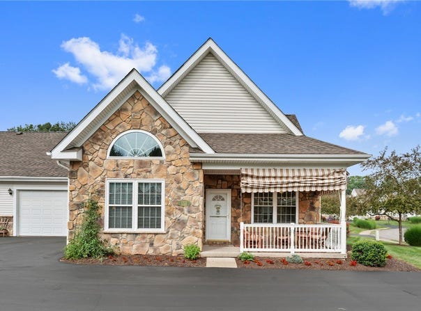 133 Canter Ln, West Deer, PA 15044