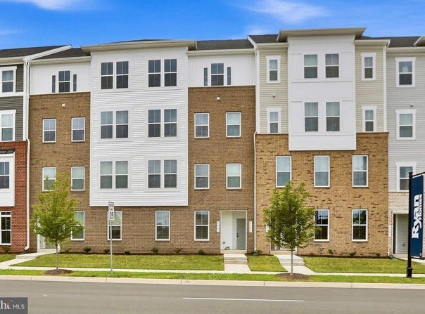 7960 WILLIAMSON Boulevard, MANASSAS, VA 20109