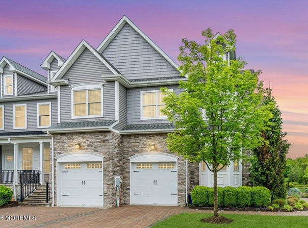 47 Mccormick Avenue N, Old Bridge, NJ 08857