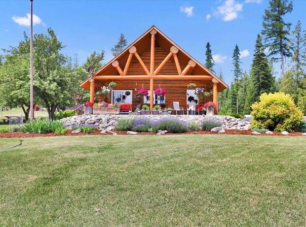 1114 N Stohr Rd, Newport, WA 99156