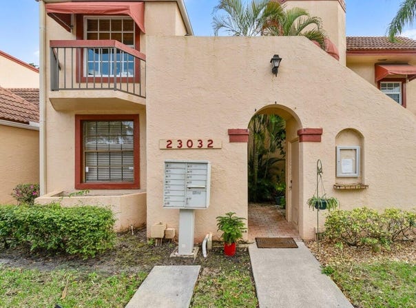 23032 Island View, Boca Raton, FL 33433