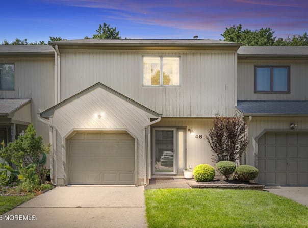 48 Carmel Court, Old Bridge, NJ 08857