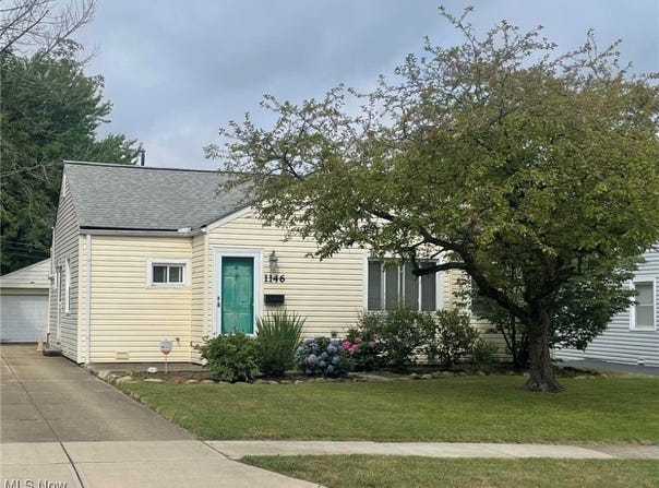 1146 Commonwealth Avenue, Mayfield Heights, OH 44124