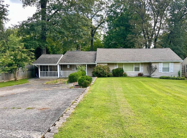 234  Ridgewood Ave, Paducah, KY 42001