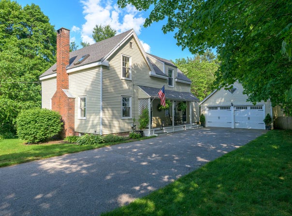 259 Middle Road, Falmouth, ME 04105