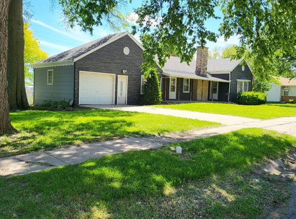 808 5TH ST, HUMBOLDT, NE 68376