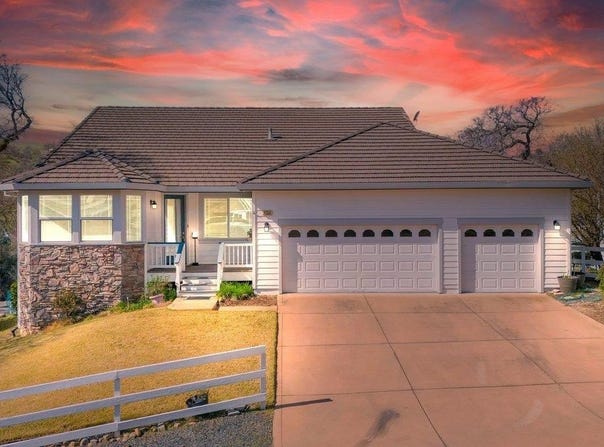 6250 Bluff View Road, Copperopolis, CA 95228