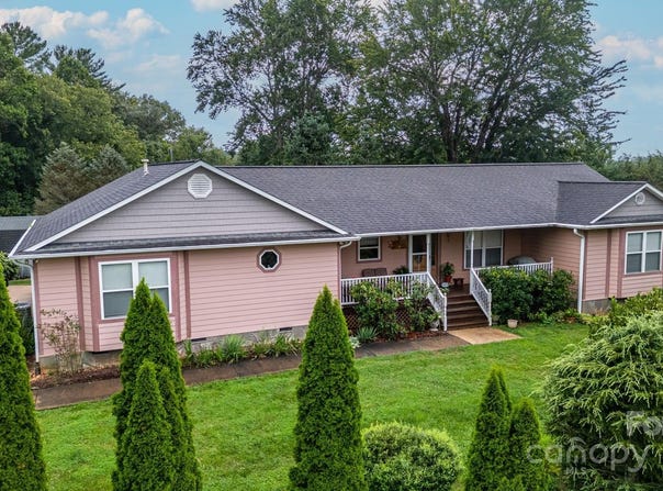 40 Collins Road, Marshall, NC 28753