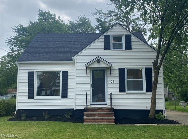 109 Avalon Avenue, Bedford, OH 44146