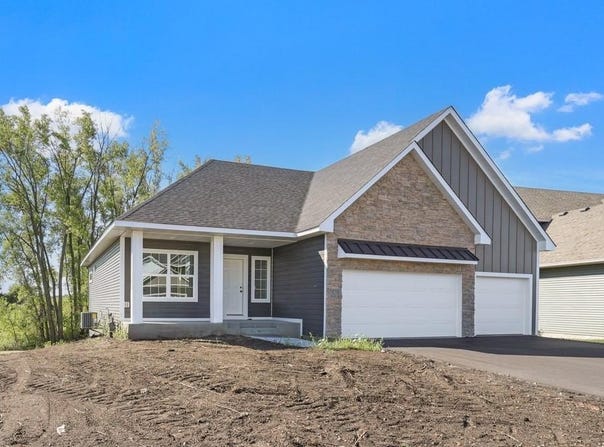1616 Spruce Street, Farmington, MN 55024