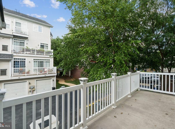 19419 DOVER CLIFFS CIRCLE, GERMANTOWN, MD 20874