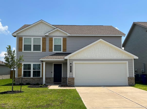 201 Crown Point DR, Huntsville, TX 77320