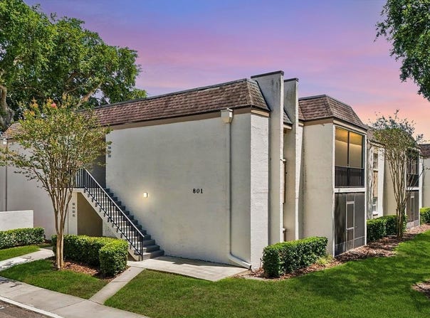 801 RUSSELL LANE, BRANDON, FL 33510