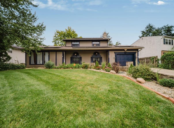 300 Dunbarton Road, Gahanna, OH 43230