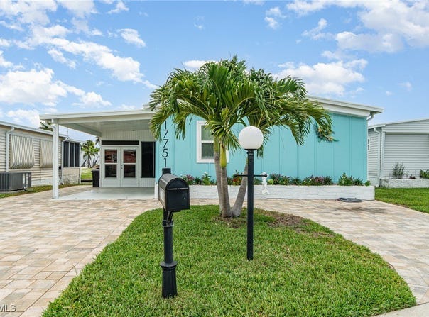 17751 Peppard Drive, Fort Myers Beach, FL 33931