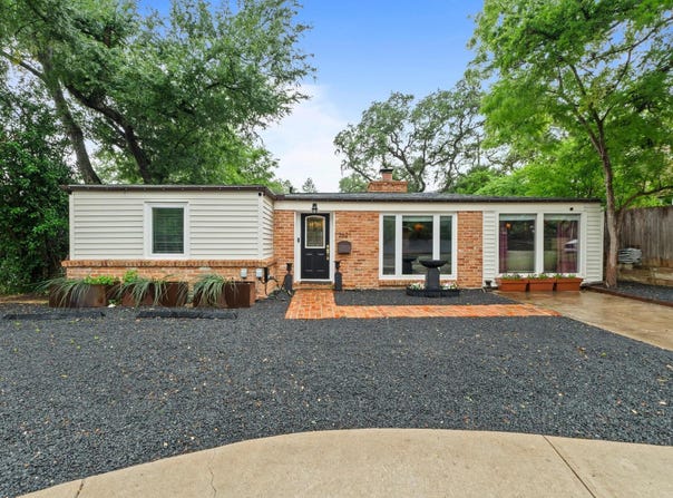 2621 W 45th ST, Austin, TX 78731