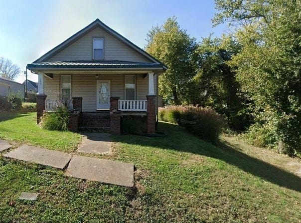 249 Maple Street, Chester, IL 62233