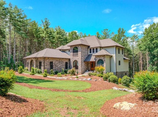 1416 Southpointe Drive, Morganton, NC 28655