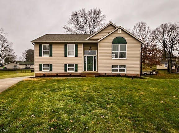 2391 Libra Circle SW, Canton, OH 44706