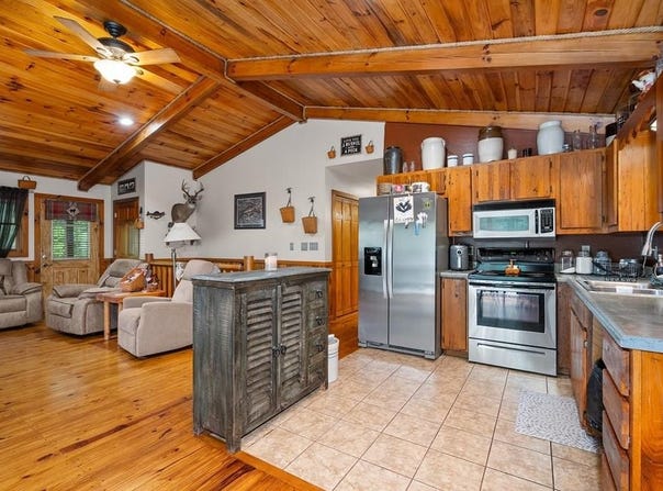 125 Harris Circle, Sylva, NC 28779