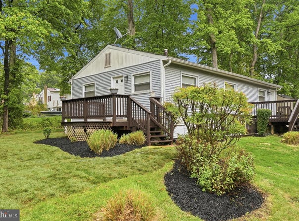 8402 SLEEPY HOLLOW Road, FORT WASHINGTON, MD 20744