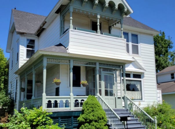 329 W Washington Avenue, Alpena, MI 49707