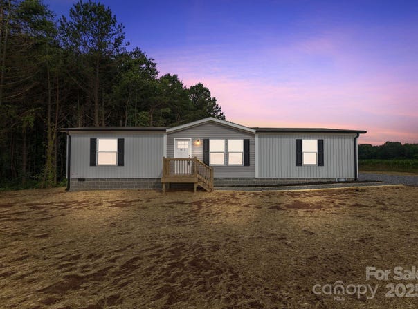 977 Myers Mill Road, Olin, NC 28660