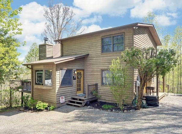 82 Magnolia Lane, MURPHY, NC 28906