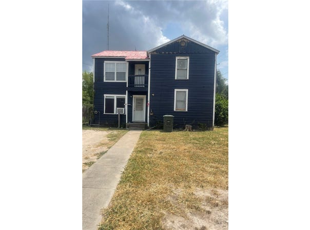 602 E 4th Street, Alice, TX 78332