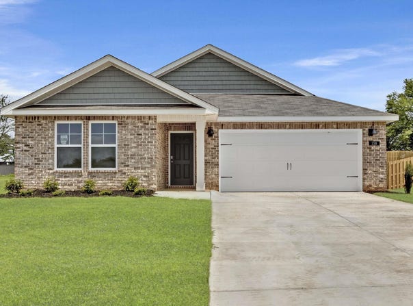 138 Aurora Circle, Fayetteville, TN 37334