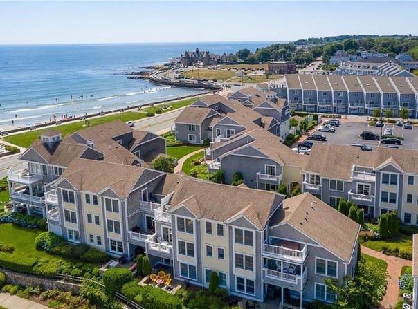 20 Narragansett Avenue, Narragansett, RI 02882