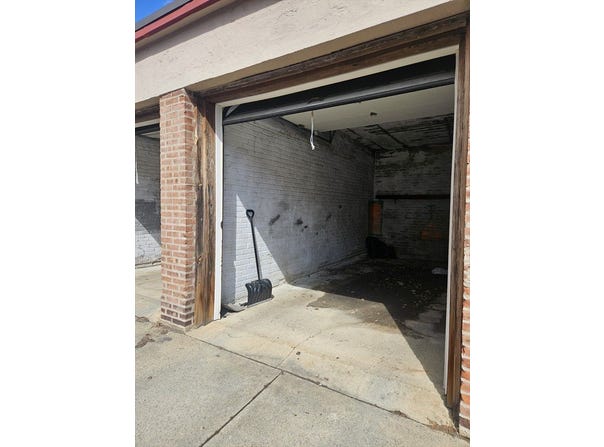 400-r K, Boston, MA 02127