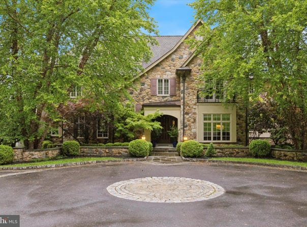 631 HARTS RIDGE ROAD, CONSHOHOCKEN, PA 19428
