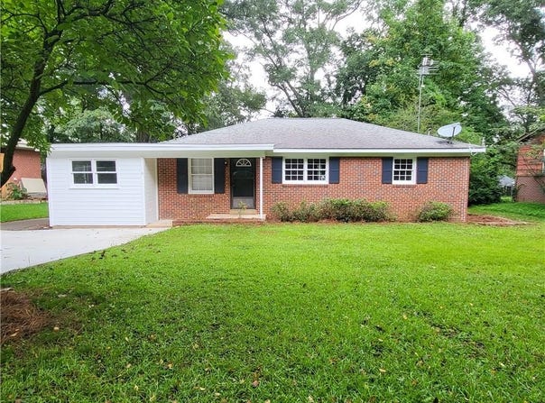 1115 MCKINLEY AVENUE, AUBURN, AL 36830