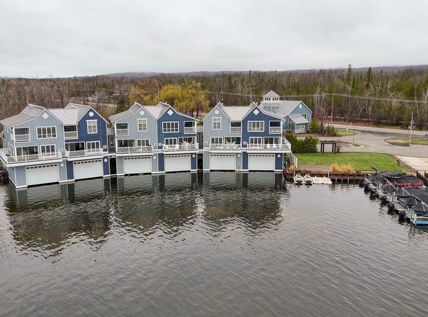 3608 Cincinnati Avenue, Alanson, MI 49706